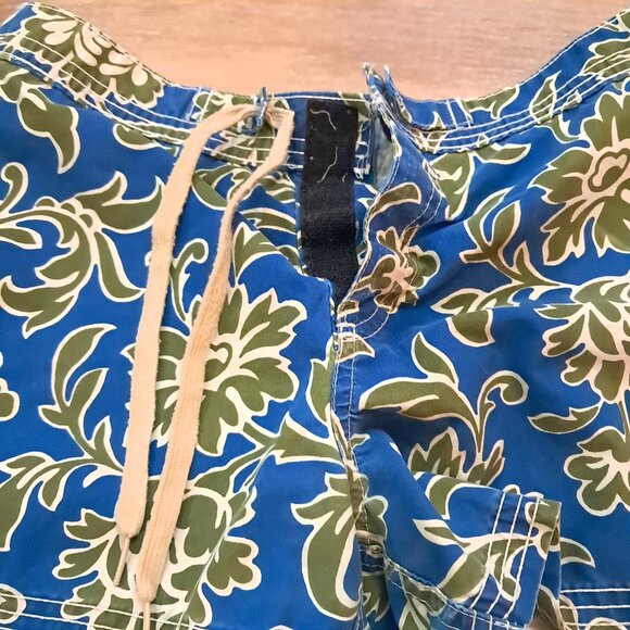 Vintage ROXY Quiksilver Boardshorts Juniors sz 3 Blue green Surfing swim shorts - Picture 11 of 12